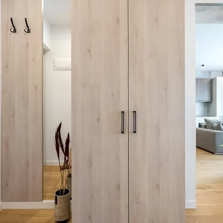 Cozy Business Area 1br Near Aviatiei *