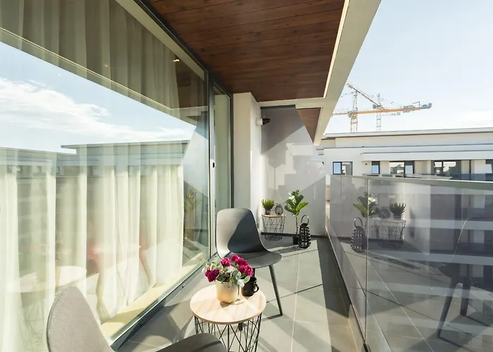Апартаменти Cozy Business Area 1br Near Aviatiei